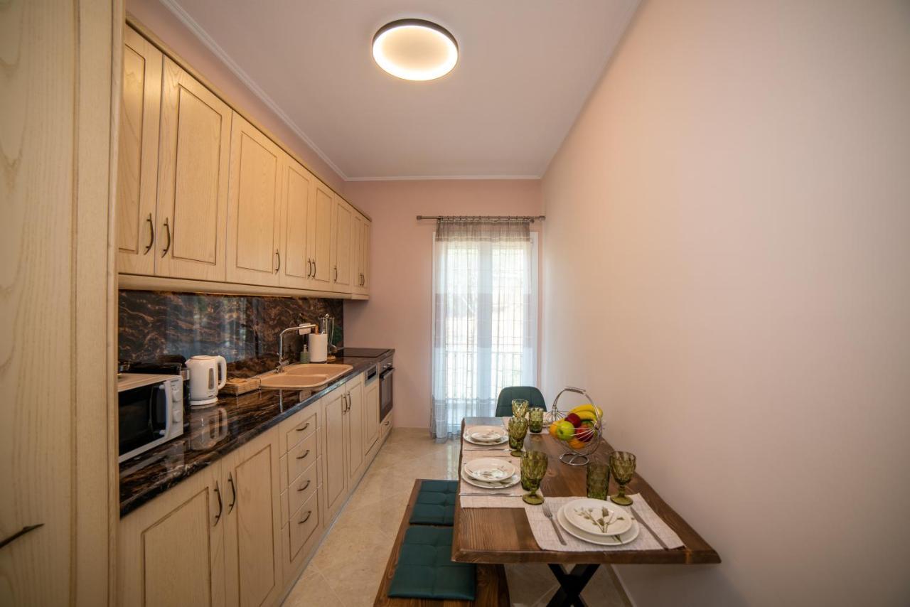 Zoes Luxury Apartment Corfu Corfu  المظهر الخارجي الصورة